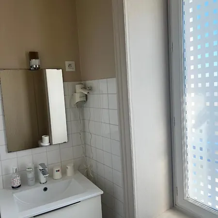 Les Quais 2* Шербур-ан-Котантен